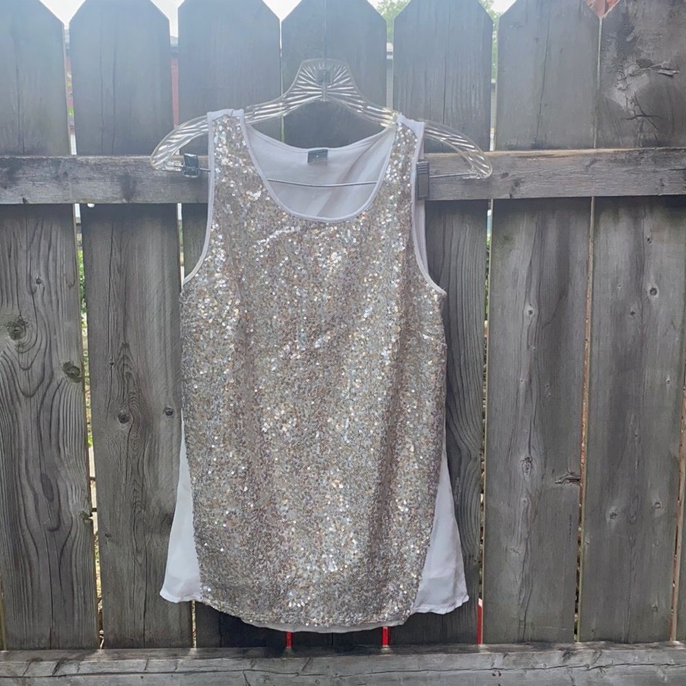 Worthington Bedazzled top sz. S